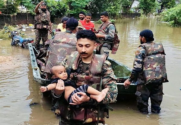 Gujarat में भारी बारिश